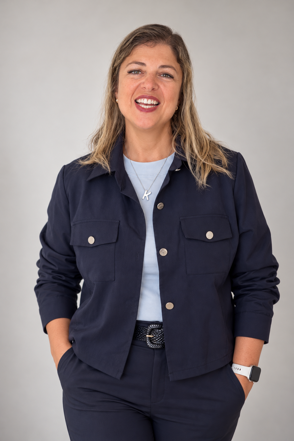 Karina Neumann, corretora de imóveis